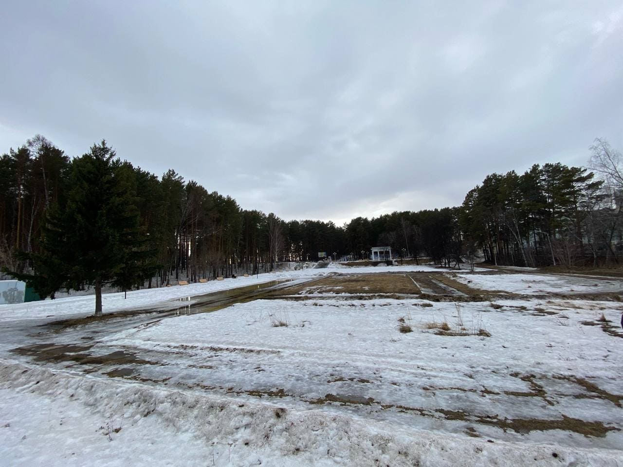 Партер в парке им. С. М. Кирова, Железногорск — фото 10